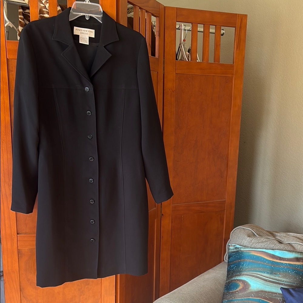 Jones of New York Lined Black Coat Dress
